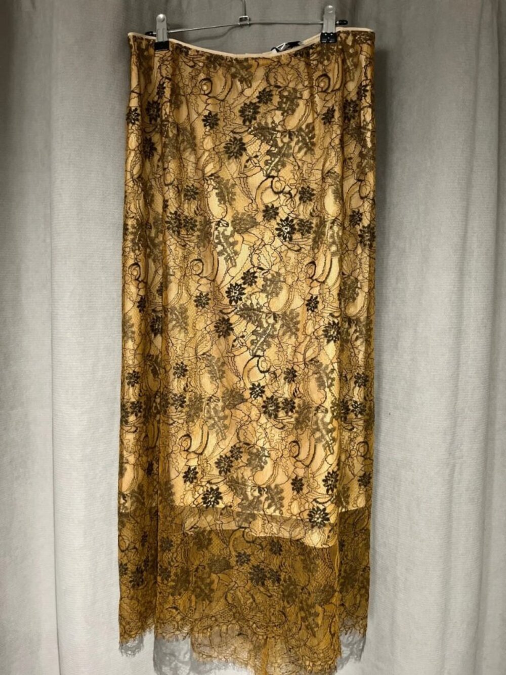 Vince Lace Slip Skirt Gold & Black US 6